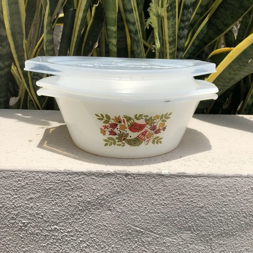 Arcopal French Hen Milk Glass Round Casserole Dish Floral Patterned Lid Vintage